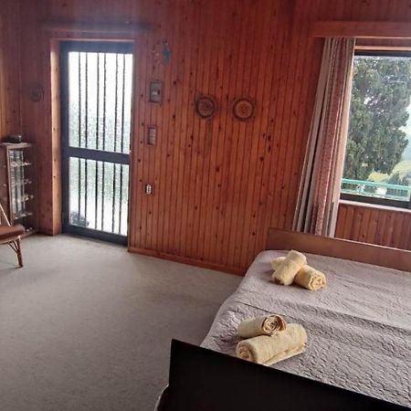 Rising Sun Guesthouse Mesochoria Bagian luar foto